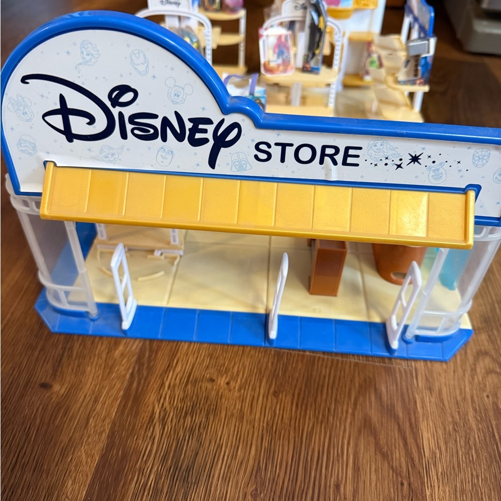 Mini Brands Disney Store Action Playset